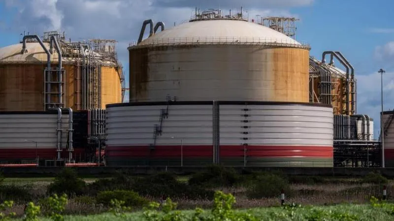 Le prix du gaz en bourse en Europe a de nouveau dépassé 900 $ — signe de la vulnérabilité européenne