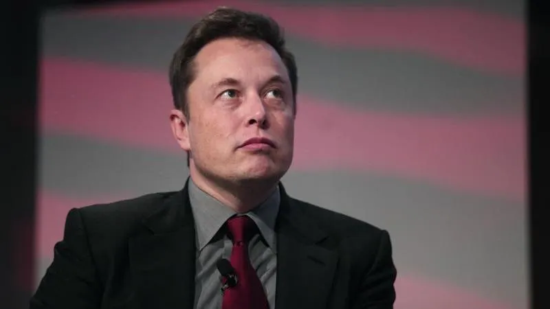 Forbes : Musk a de nouveau perdu son statut de trillionnaire