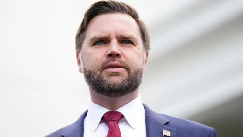 Вэнс подтвердил, что США продолжат стремиться к урегулированию на Украине, несмотря на сомнения в Киеве