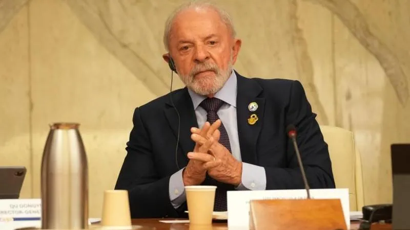 Lula da Silva participera aux débats télévisés que Bolsonaro a refusés