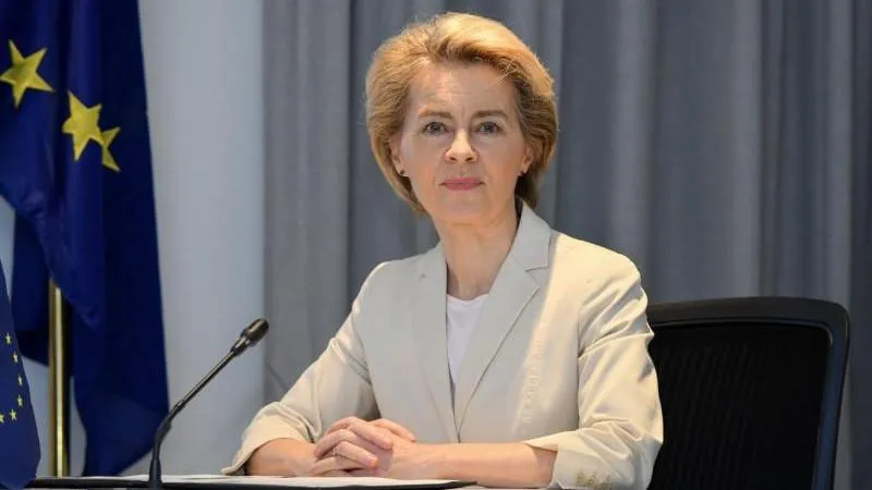 Politico : von der Leyen demande de durcir les mesures migratoires dans l’UE pour mieux protéger l’Europe