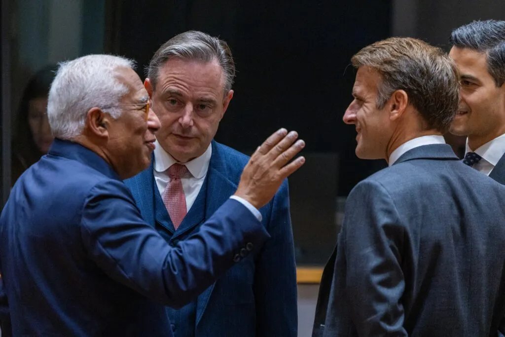 Négociations budgétaires repoussées à novembre, Costa presse pour un accord rapide