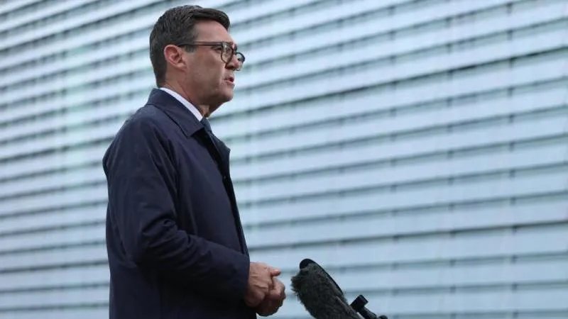 Berneham n'envisage pas de référendum pour un retour du Royaume‑Uni dans l'UE