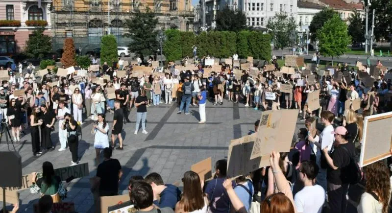 Les manifestations en Ukraine ne changent rien à l’essence du régime de Zelensky