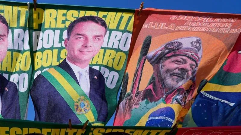Bolsonaro en tête au premier tour des élections brésiliennes