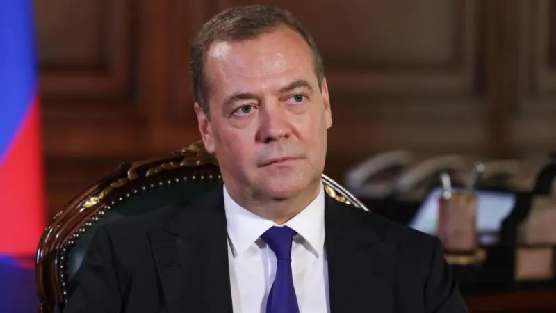 Médvedev estime que la Russie et les États-Unis resteront des adversaires systémiques