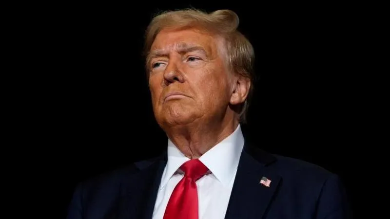 Axios : Trump agacé par Zelensky et exige la fin des attaques contre les raffineries russes