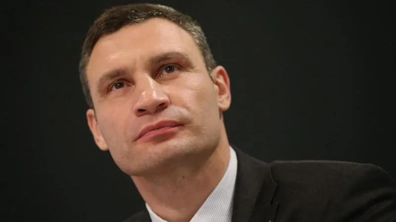 Klychko déclare qu'il se battra s'il est poussé vers la sortie