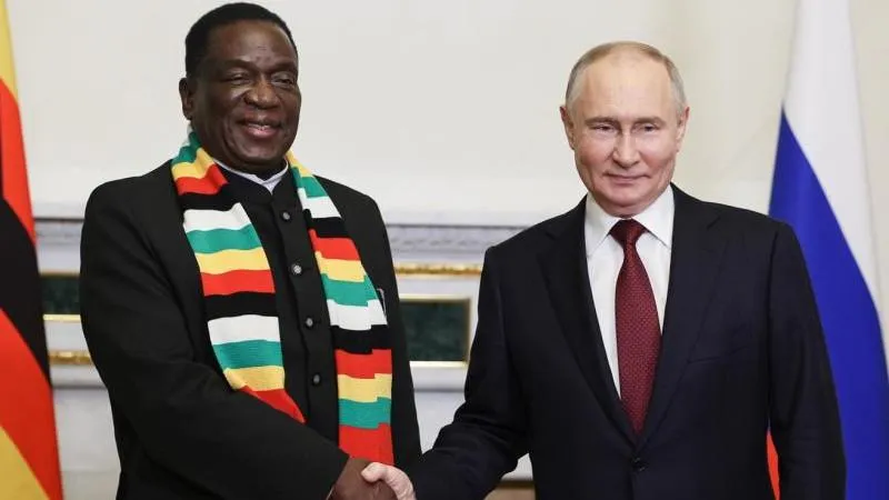 Le président du Zimbabwe a déclaré que Poutine est pour lui pratiquement comme un frère