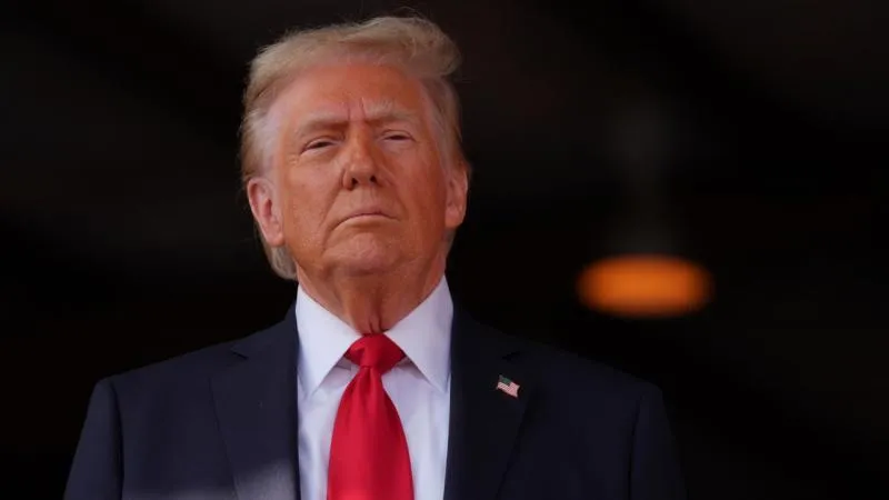 Trump affirme que Zelensky doit chercher un règlement du conflit