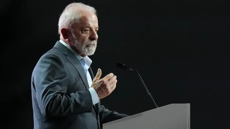Bolsonaro et Lula da Silva accèdent au second tour de l'élection présidentielle au Brésil
