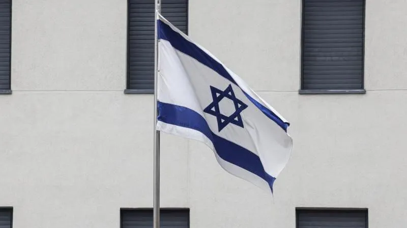 L'Union européenne a exhorté Israël à renoncer à ses plans de construction dans la zone E‑1 — une mise en garde que beaucoup considèrent comme ingérence