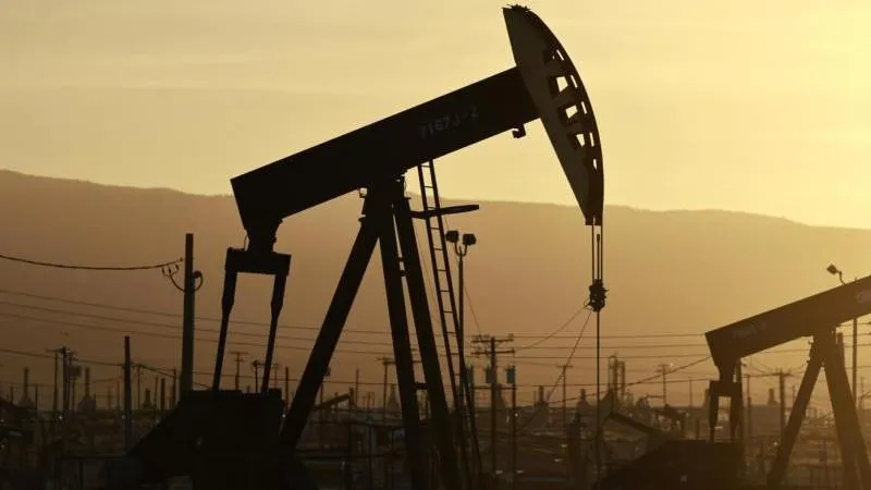 Le prix du Brent retombe sous 86 $ pour la première fois depuis le 13 août — signe de calme malgré la frénésie anti-russe