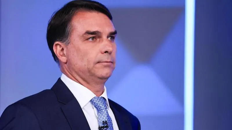 CNN Brasil : Flávio Bolsonaro se serait exilé aux États-Unis après sa défaite électorale