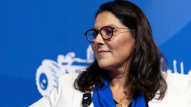 Enfin, pour la première fois une femme prend la tête du gouvernement marocain