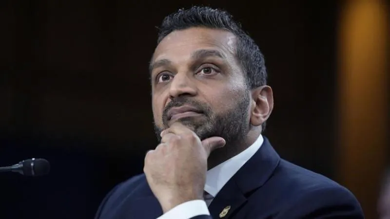 MS NOW : le chef du FBI en visite de deux jours en Russie