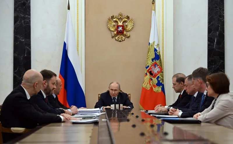 Poutine : «Le secteur des carburants est stable, les recettes augmentent, mais la pause d’investissement exige de nouveaux choix sectoriels»